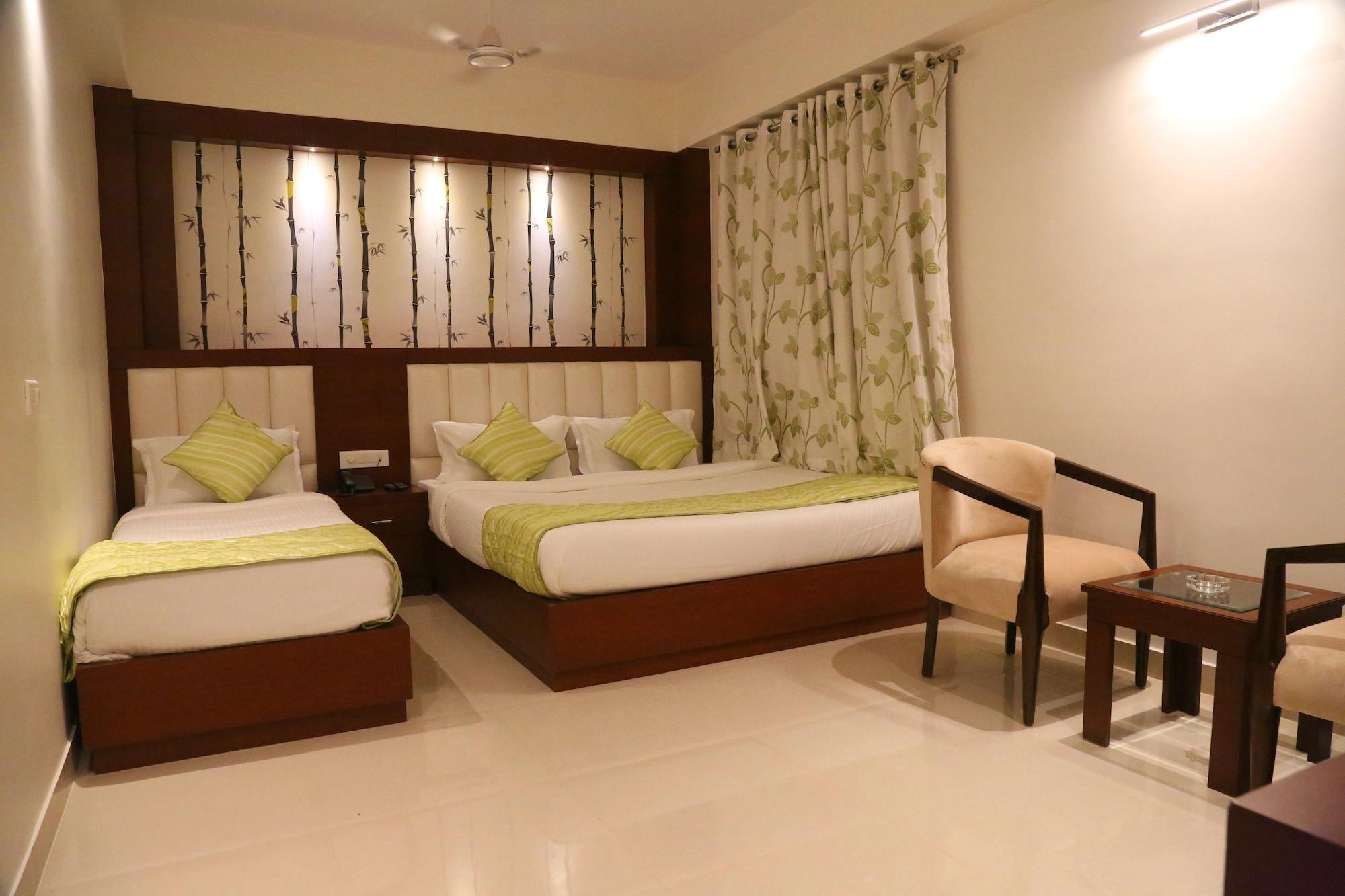 Hotel Varanasi Inn Zewnętrze zdjęcie