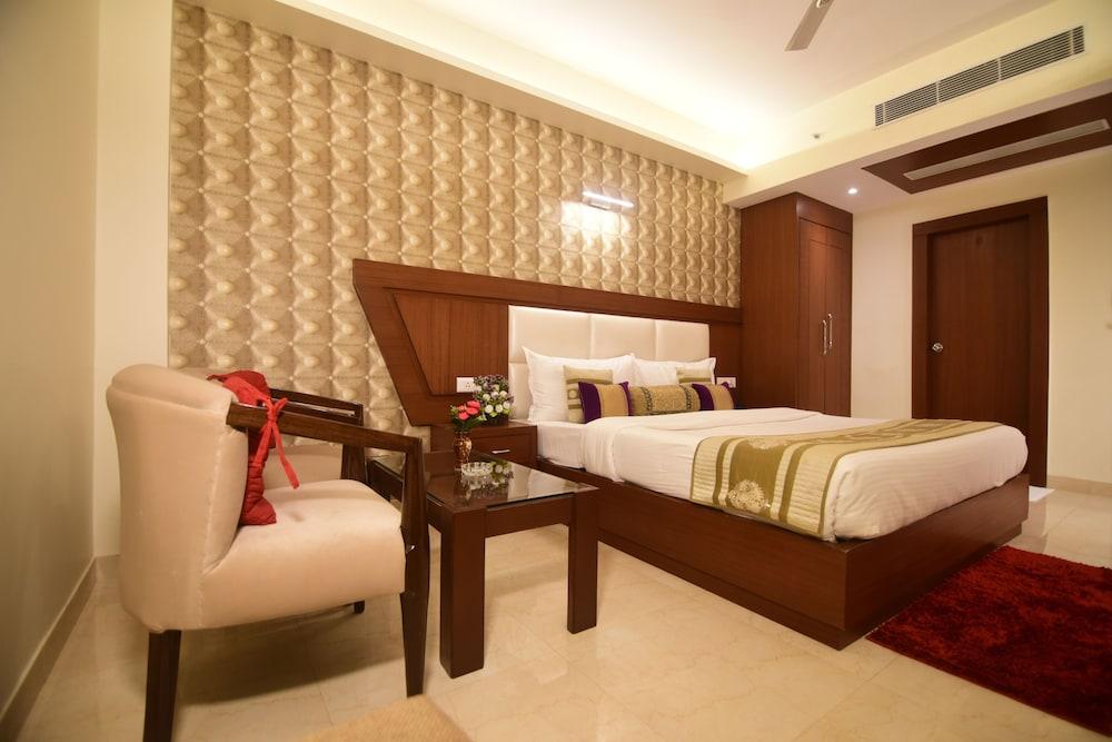 Hotel Varanasi Inn Zewnętrze zdjęcie