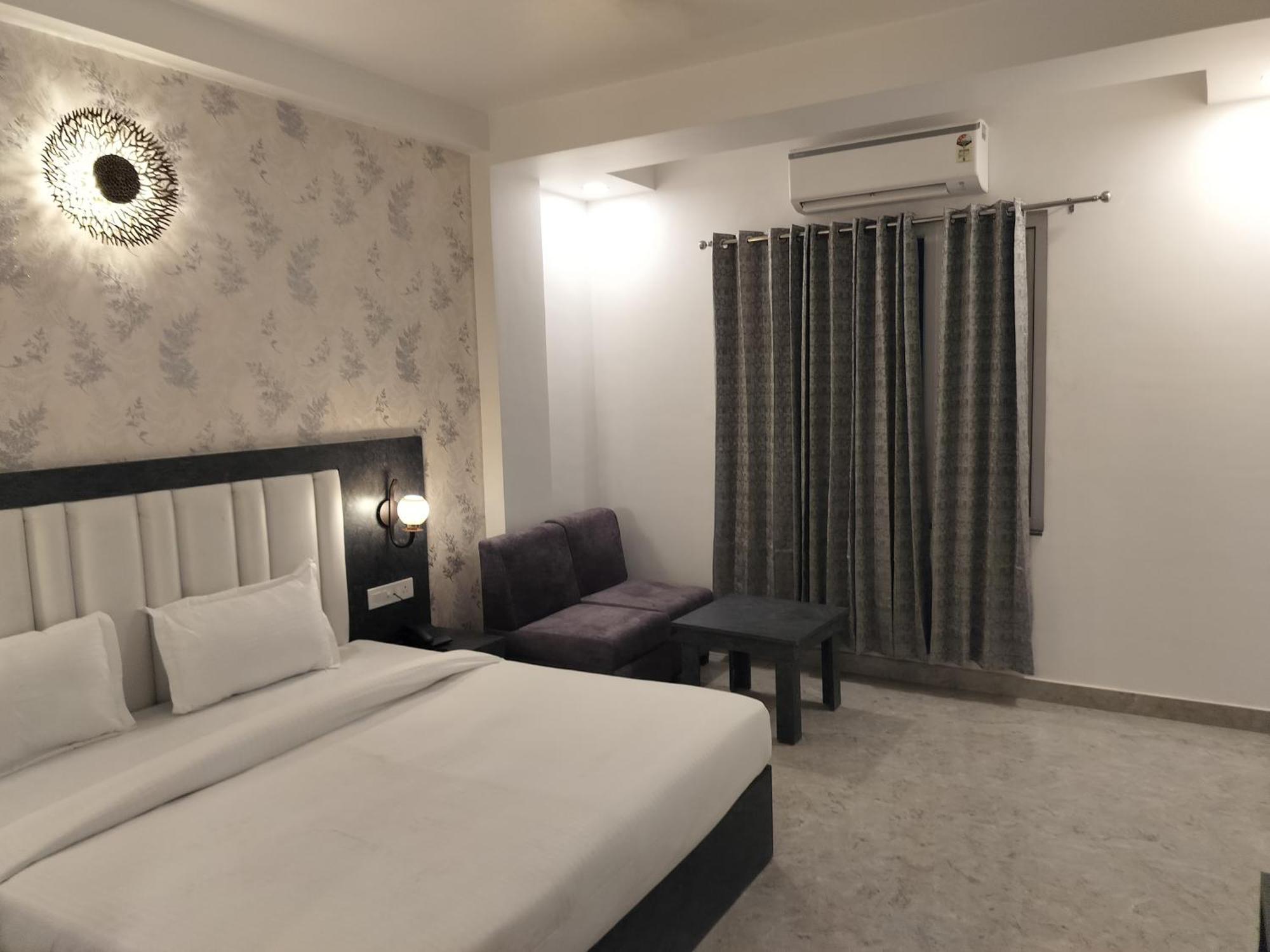 Hotel Varanasi Inn Zewnętrze zdjęcie