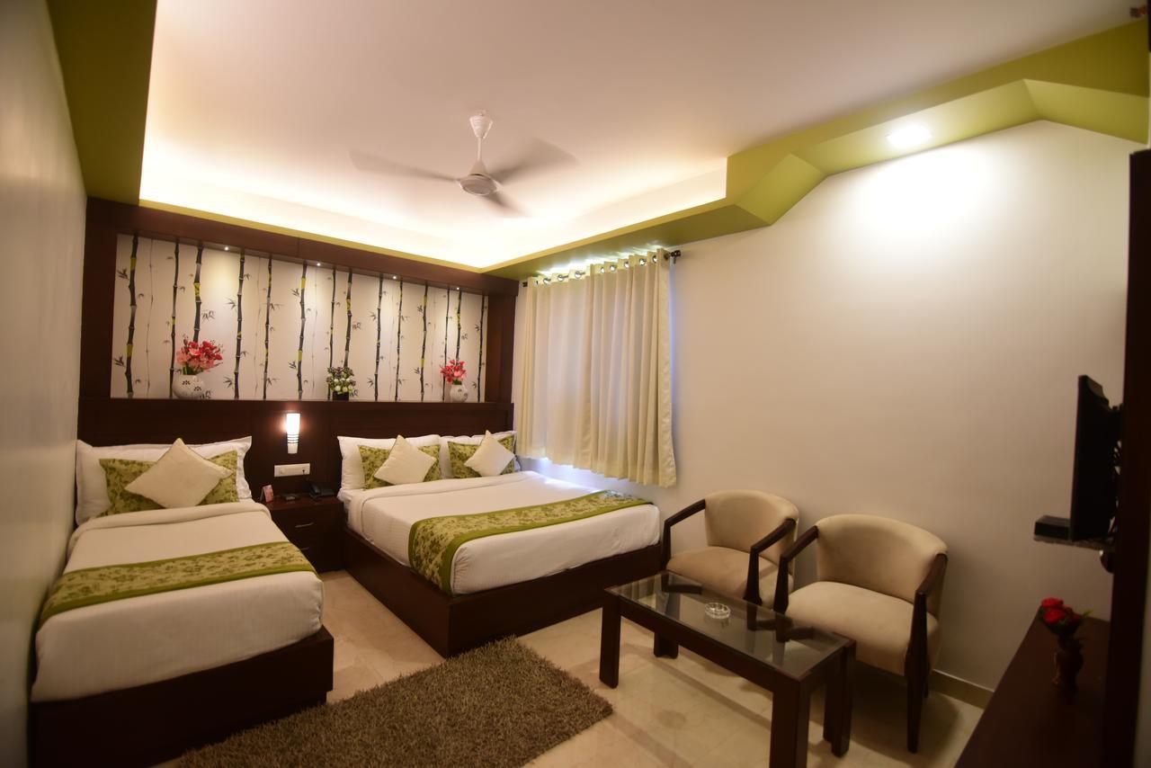 Hotel Varanasi Inn Zewnętrze zdjęcie
