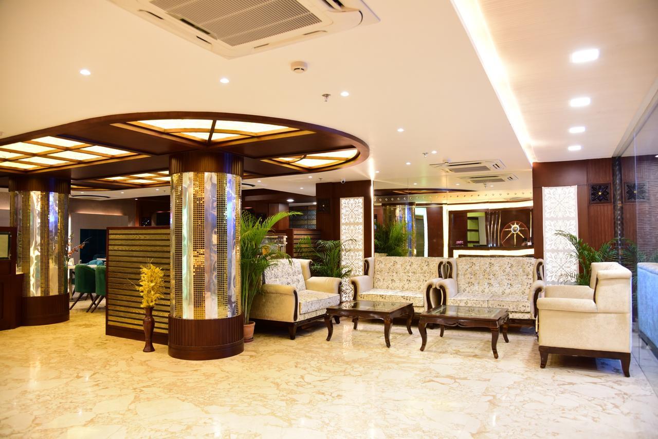Hotel Varanasi Inn Zewnętrze zdjęcie